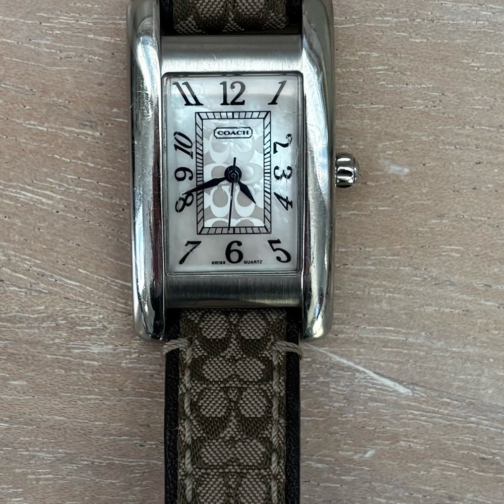 2010 Coach Lexie Watch Signature C Black Jacquard